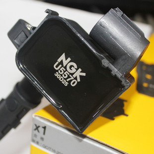 S580 NGK点火线圈高压包U5570适用奔驰2.5T S500 256 S400 3.0T
