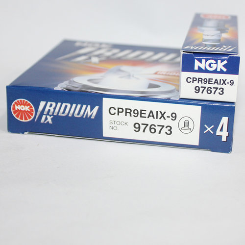 ngk铱金火花塞适用雅马哈猛鸷