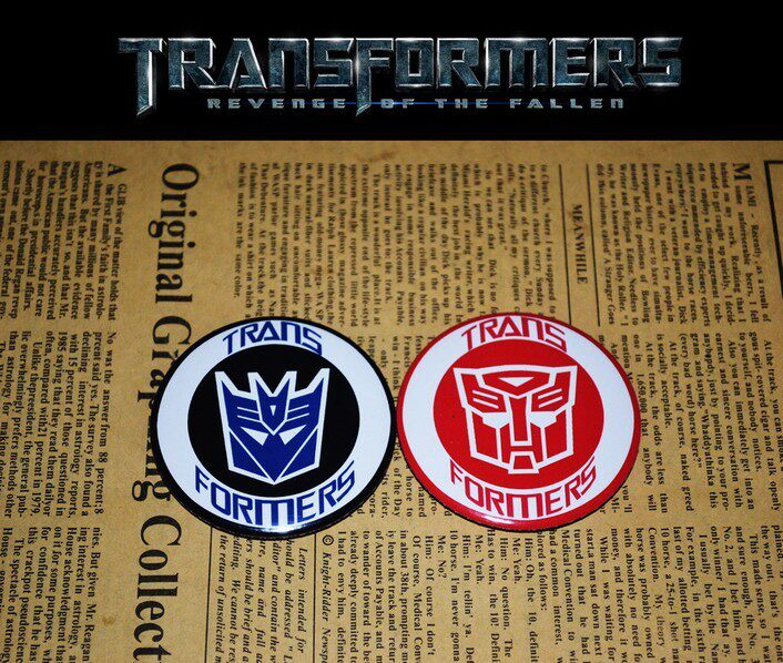 电影周边精品 变形金刚 博派狂派标志 徽章胸章胸针冰箱贴 现货