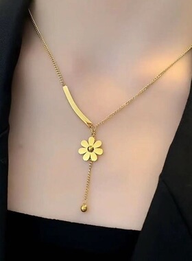 通体钛钢  电镀18k金简约小雏菊冷淡风感配饰项链ins厂家直销