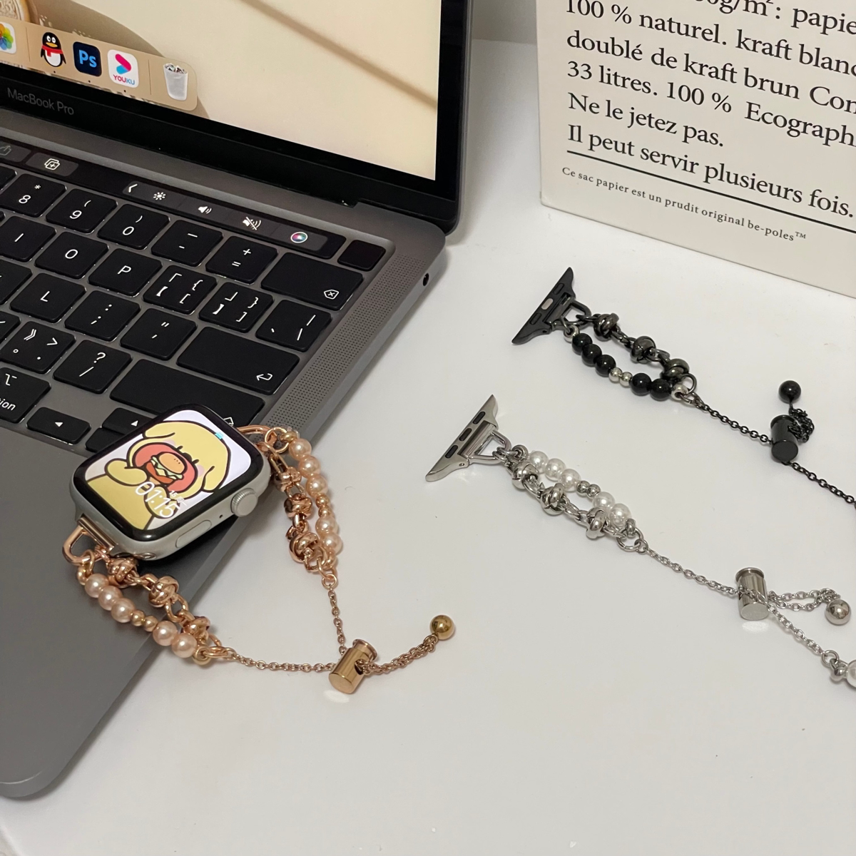 适用苹果AppleWatch表带iWatchS10 S9小香风金属珍珠镂空链表女款
