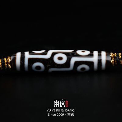 折九莲师三老至纯黑白天珠玛瑙