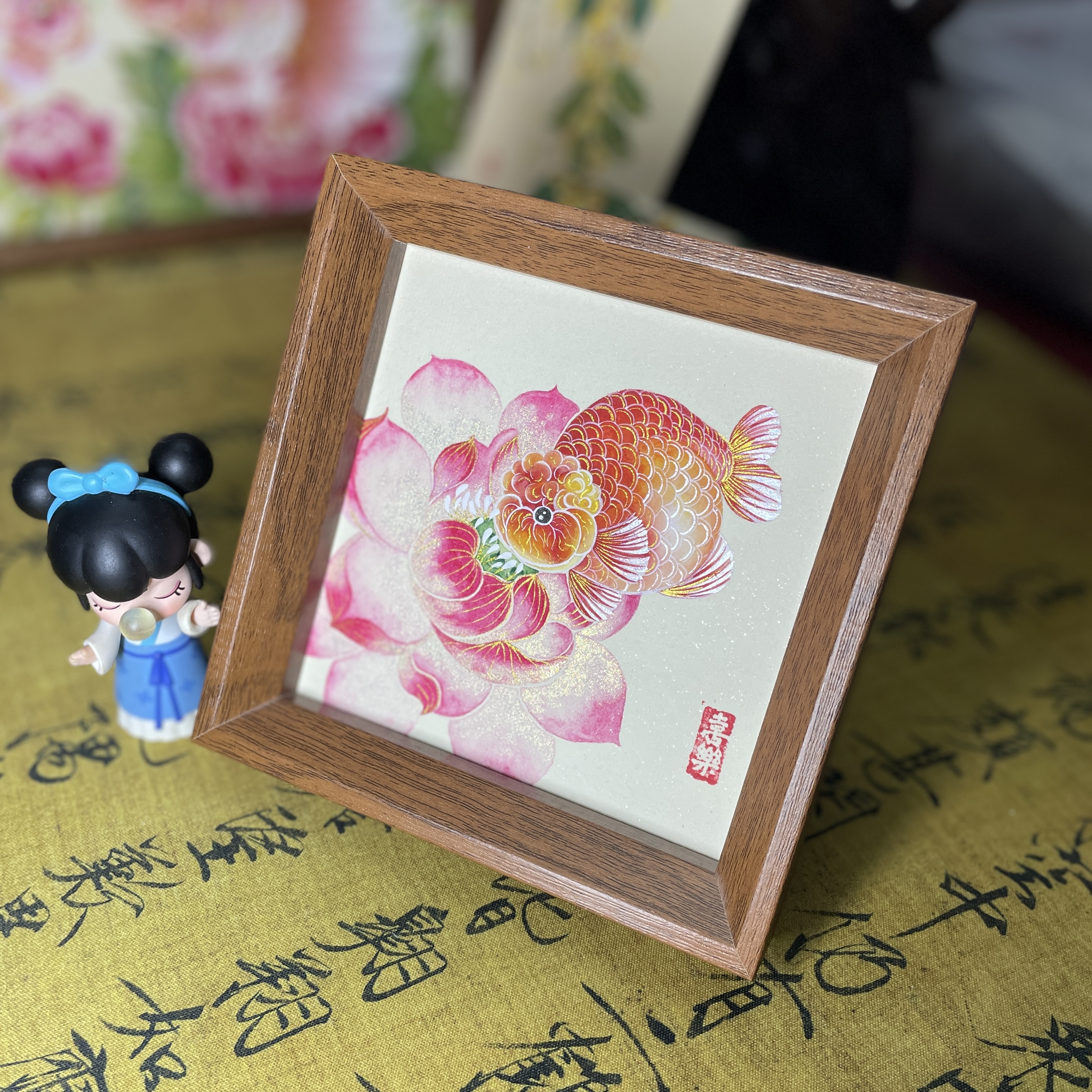 纯手绘荷花金鱼带框国画摆台客厅玄关卧室装饰画送礼伴手礼包邮图片