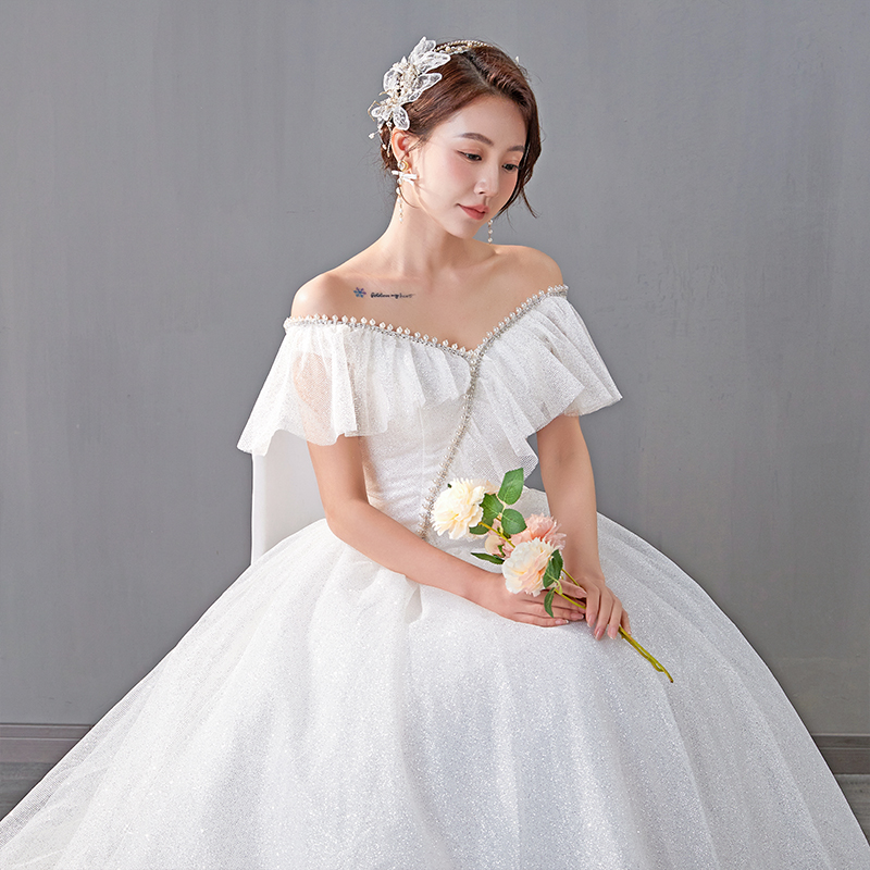 One -shoulder wedding dress 2023 New bride's tail main gauze French temperament small subdist, super immortal dream and simply One -shoulder wedding dress 2023 New bride's tail main gauze French temperament small subdist, super immortal dream and simply