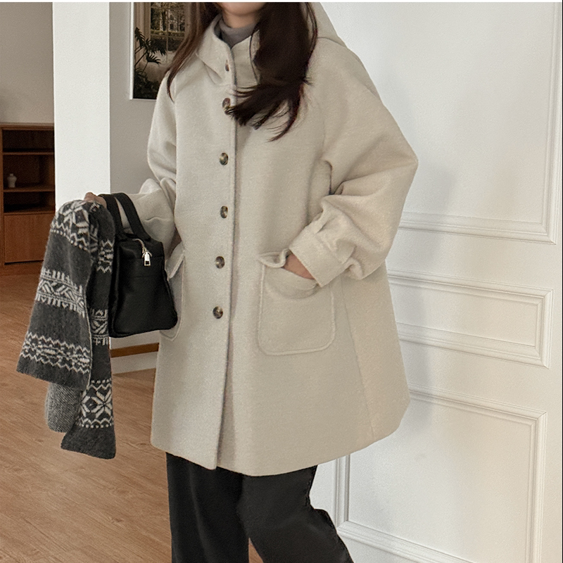 韩国代购大码女装2025靓丽冬装新款连帽系扣宽松口袋毛呢宽松外套