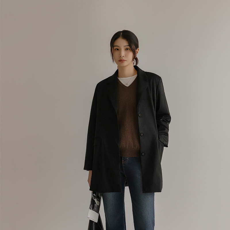 韩国大码代购女装2025靓丽秋装新款反驳领系扣时尚简洁西装外套特