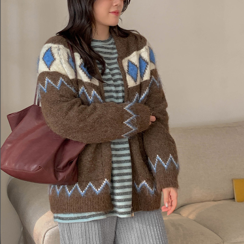 韩国代购大码女装2026靓丽冬装新款翻领拉链菱形格子针织开衫外套