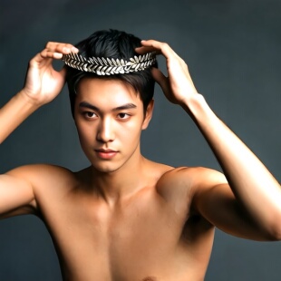 时尚简约金属树叶发箍男士写真拍摄道具复古花朵头饰森系金色头箍