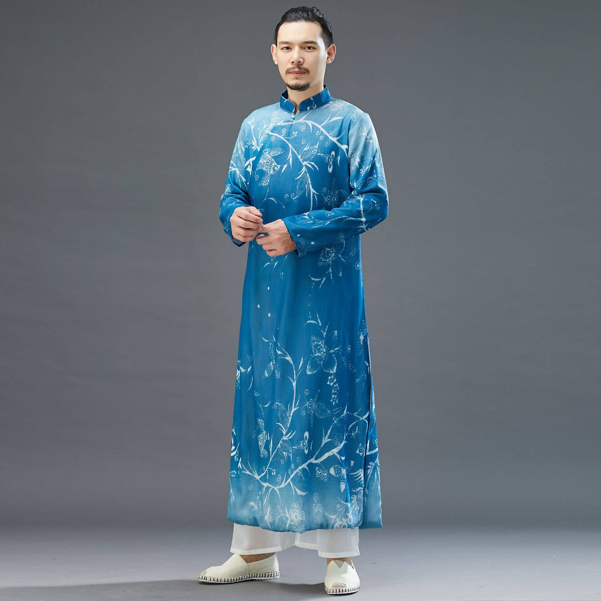 男士蓝色印染长袍中国风改良汉服立领长袖长袍舒适透气休闲男装潮