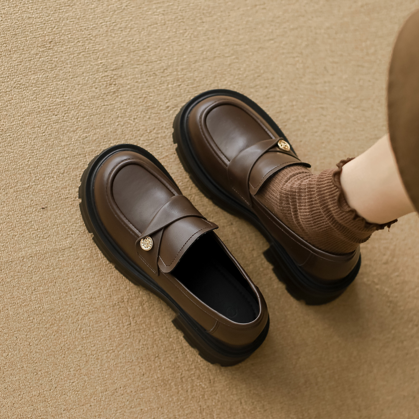 真皮乐福鞋女一脚蹬女鞋春秋季英伦风小皮鞋女2026新款加绒单鞋女