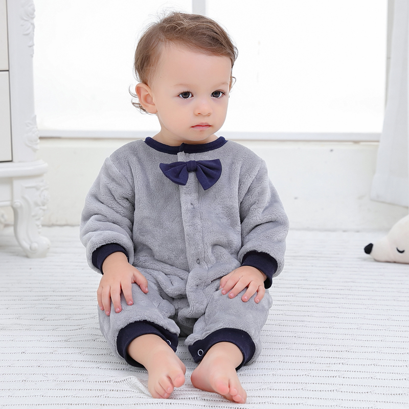 婴儿睡衣连体衣服秋装冬季哈衣0-2岁男宝宝周岁爬服法兰绒连体衣