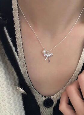 女高级感甜美珍珠项链新款少女