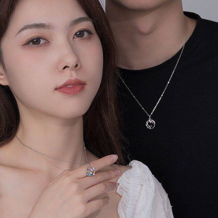 一对你情侣项链鱼ins男女小众锆石浪漫吊坠锁骨链轻奢鲸鱼