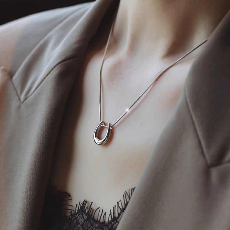 装饰品网红小众掉色链潮轻奢项链