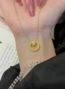 时尚女士镀金项链时来运转转运