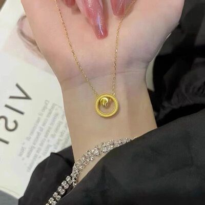 时尚女士镀金项链时来运转转运