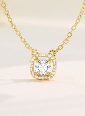 金色闺蜜方糖项链女款高级感生日礼物韩版简约轻奢小众设计小方钻