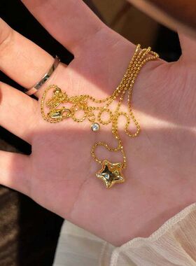 星五角星型轻奢冷淡项链通勤风钻锆石镶嵌小众小红书爆款时尚ins