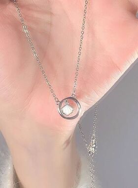 时尚锁骨一贝子设计感乌斯莫比