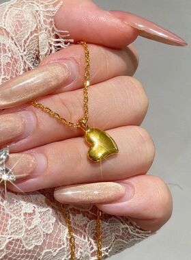 设计百搭光面不对称爱心锁骨项链