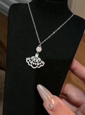 项链新款千金锁骨镂空女轻蕾丝