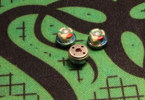 Частые рингчи спаринг боевых искусств DIY DIY -динамик Micro -Mocmement Original B o H5 в ухо -врандоспособный человеческий звук 6mm5.8