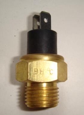 马格纳  虎神250 VT250  CH250 CB400 小黄蜂水箱传感器 感应器