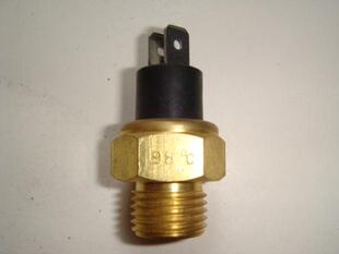 马格纳 虎神250 VT250 CH250 CB400 小黄蜂水箱传感器 感应器