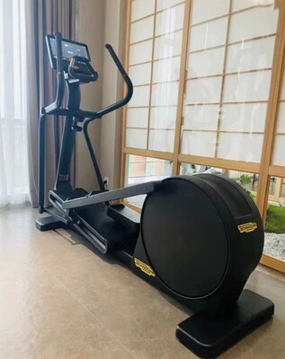 Technogym泰诺健Excite Live Synchro椭圆机静音电磁控LIVE500