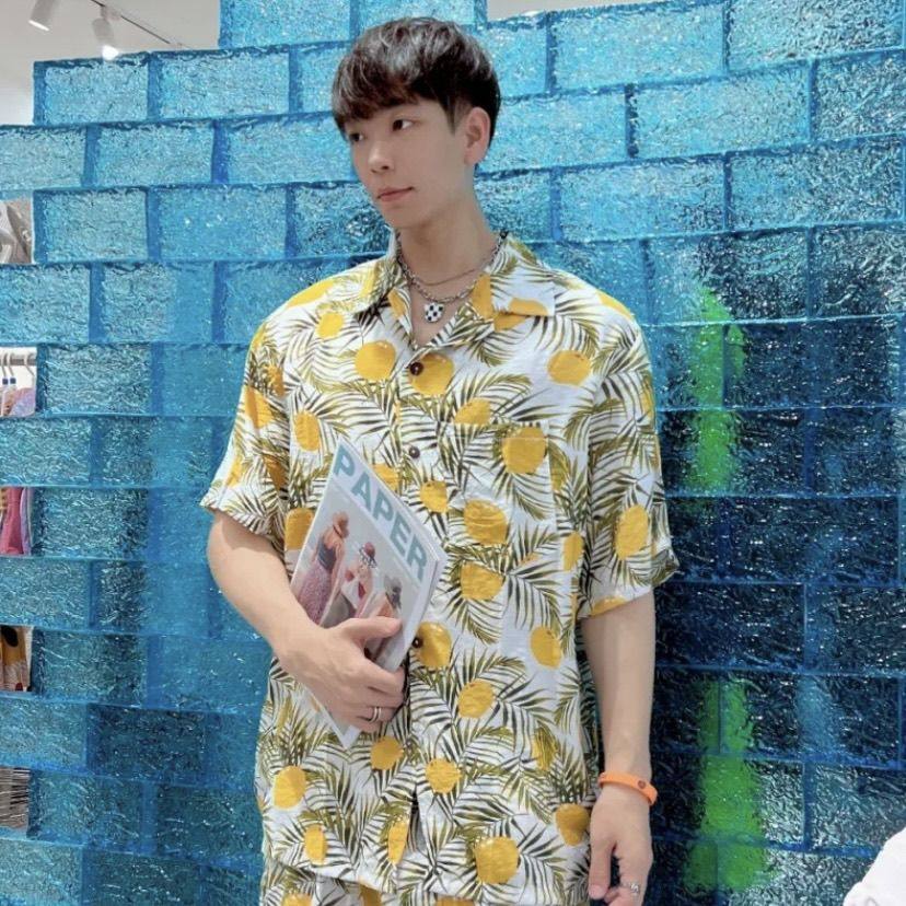 홍콩 스타일의 꽃무늬 정장 하이난도 정장 면 실크 소재가 매우 부드럽고 통기성이 뛰어나며 시원합니다