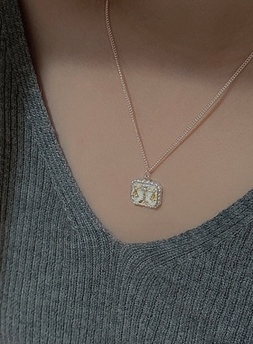 S925纯银韩版小众设计感复古天秤金银撞色项链韩国简约时髦锁骨链