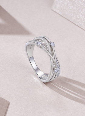 设计师S925纯银满钻镂空交叉戒指轻奢百搭精致时尚莫桑钻结婚婚礼