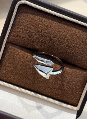 轻奢S925纯银 箭头光面开口戒指轻奢百搭简约日常时尚