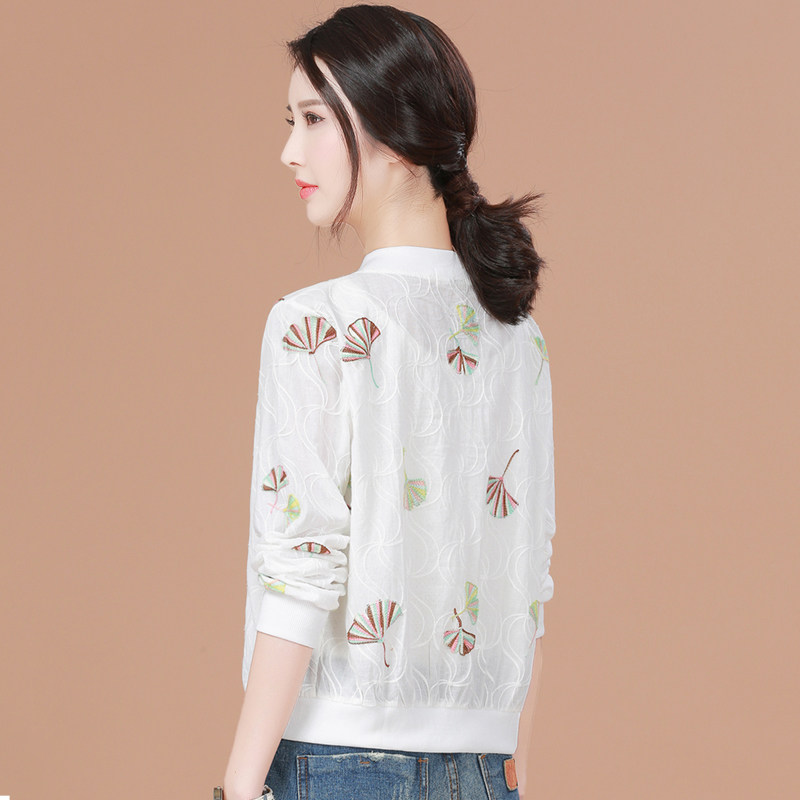 立领短外套女绣花白色空调衫夏季新款防晒宽松度假披肩上衣外搭薄