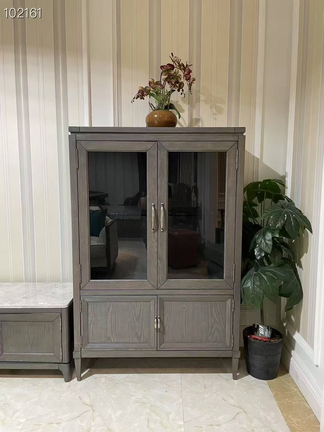 美式轻奢实木餐边柜落地书架客厅带玻璃门酒柜储物柜展示柜