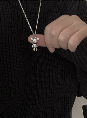 韩版S925银涂鸦小熊项链女复古时尚简约锁骨链气质嘻哈创意毛衣链