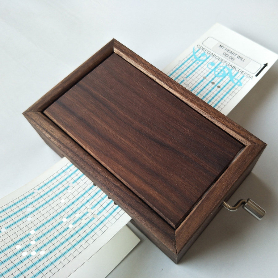 diy 20音手摇纸带木质音乐盒八音盒 天空之城多曲子可选 定制曲子