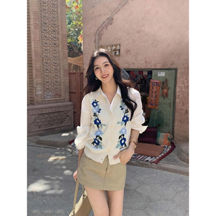 马甲背心女无袖 复古绣花V领针织开衫 宽松叠穿上衣 云织间 MULVAN