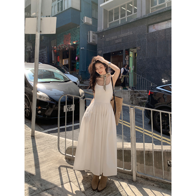 MULVAN 美丽无边女神裙 白色拼接针织带胸垫吊带连衣裙女气质长裙