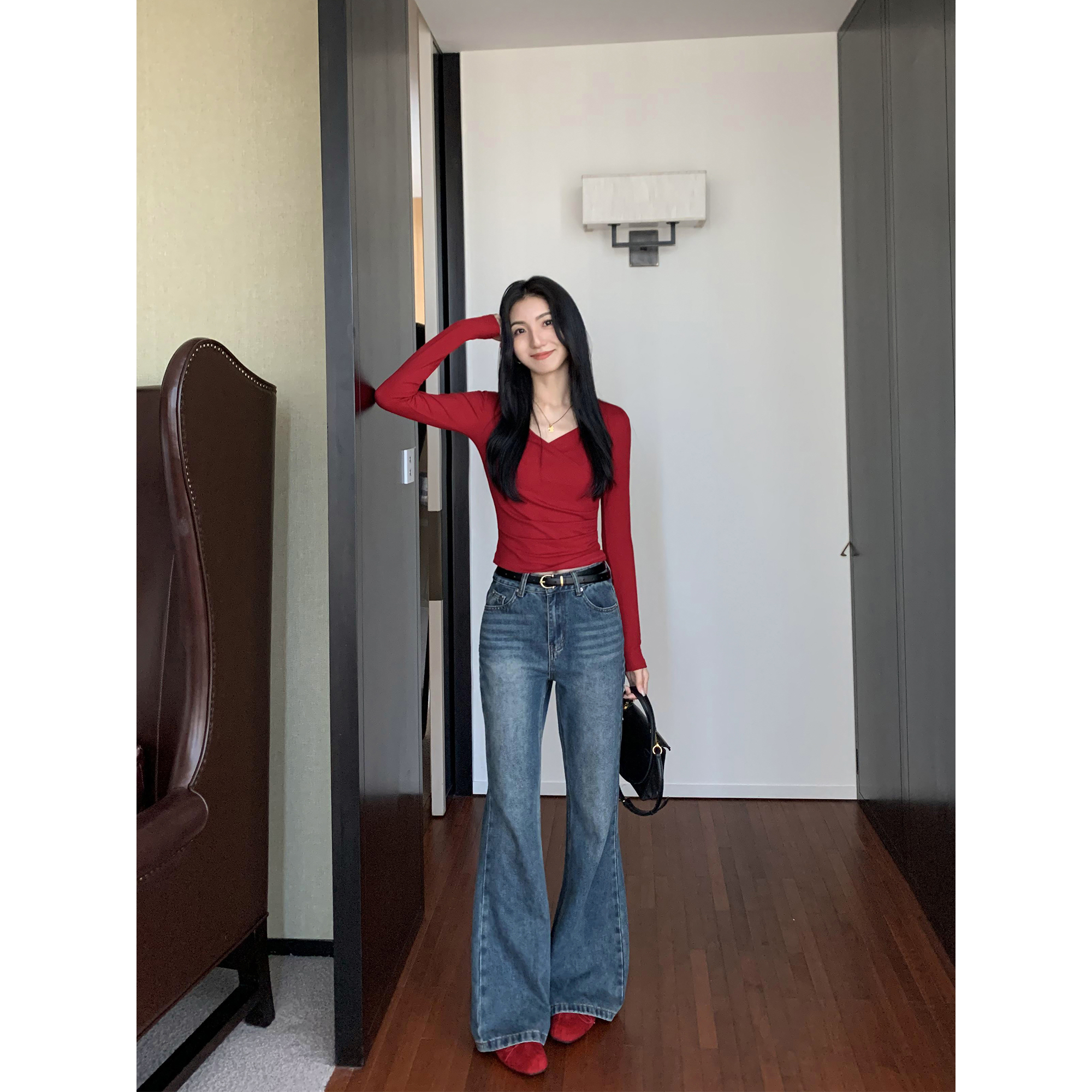 简约百搭牛仔喇叭裤修身裤子