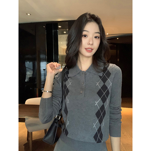 撞色菱格polo领上衣女学院风宽松翻领套头针织衫 MULVAN 古巴比伦