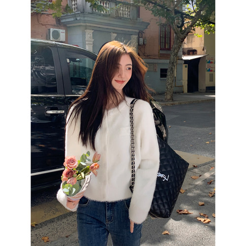 MULVAN 白色短款开衫毛毛针织外套女秋冬宽松水貂绒温柔气质上衣