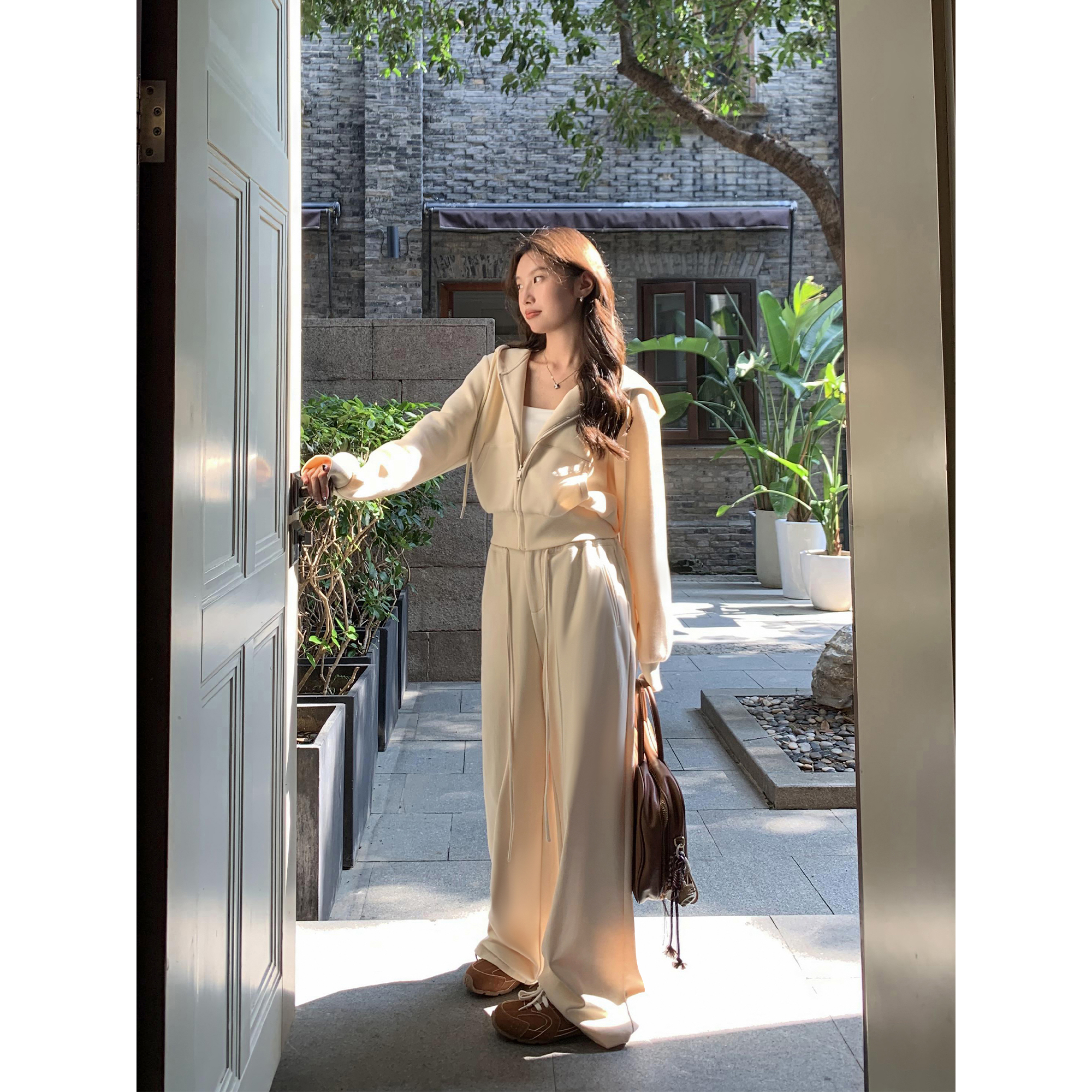 针织宽松阔腿裤简约休闲裤