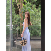 带胸垫吊带裙女度假风性感修身 MULVAN 现货7.5折 露背连衣裙