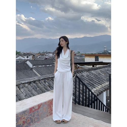 MULVAN 都市女神 缎面荡领挂脖吊带上衣两件套+直筒阔腿休闲裤女