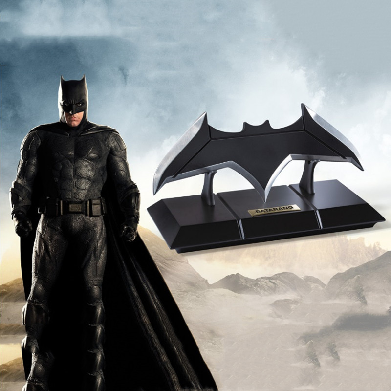 美国代购正版正义联盟蝙蝠侠周边摆件模型蝙蝠镖飞镖手办配展示架