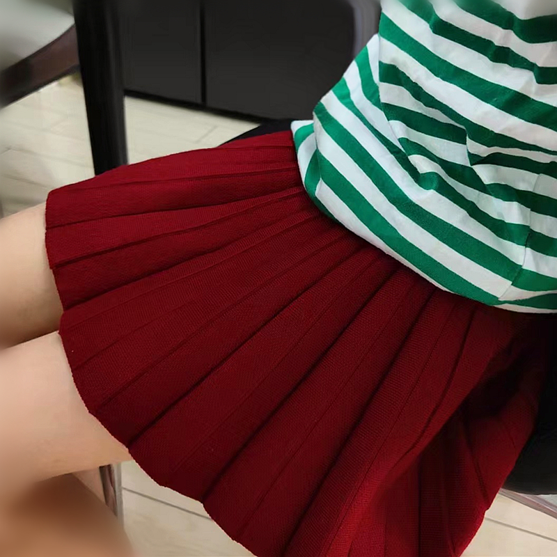 洋气公主短裙春秋冬款针织半身裙高腰甜美儿童百褶裙女孩子蓬蓬裙