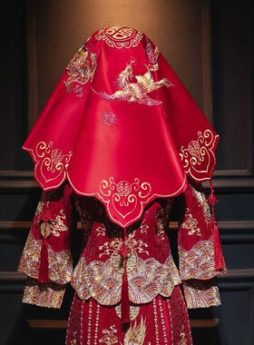 红盖头新娘秀禾高级结婚用头纱巾缎面2023年新款中式婚礼苏绣纯色