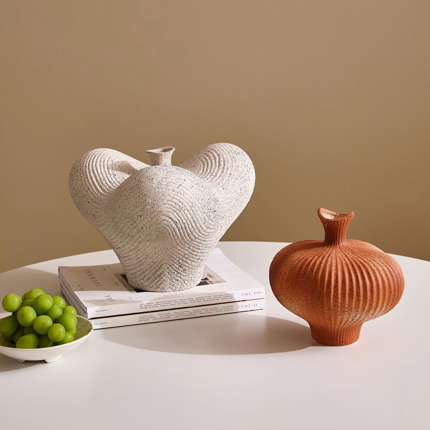 侘寂风陶瓷花瓶轻奢插花摆件