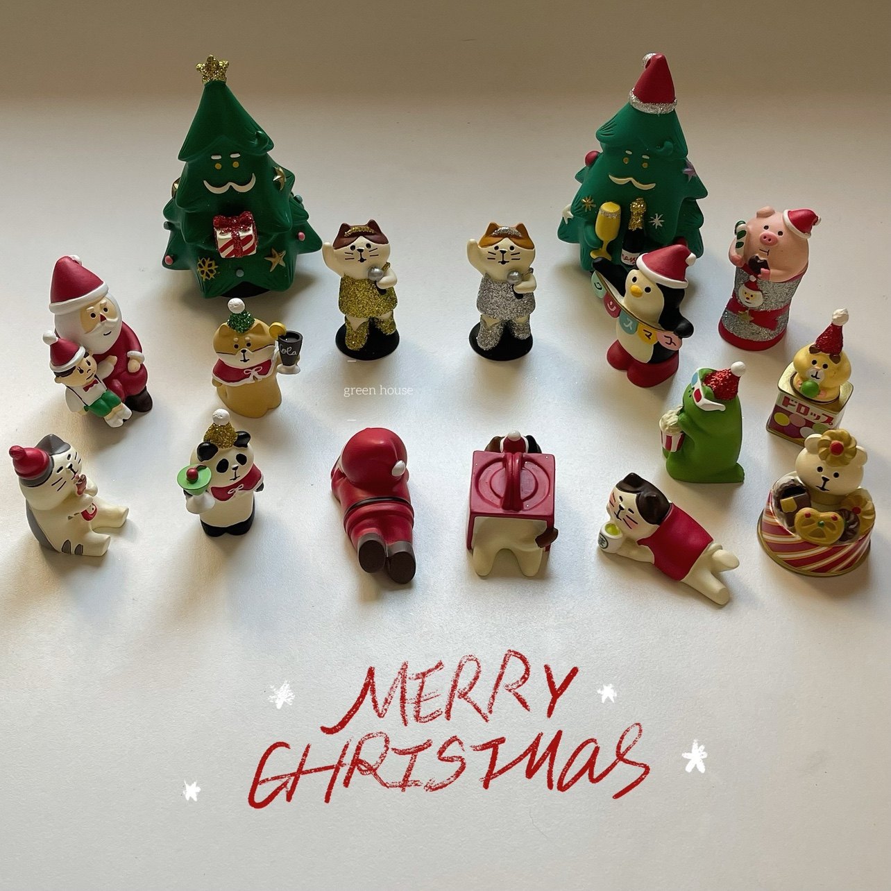 green house * 圣诞氛围感年终尾牙女明星场景摆件